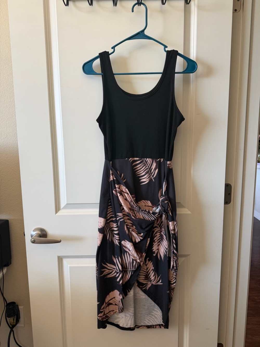 Sleeveless Black & Blush Tie-Front Tropical Midi Dress